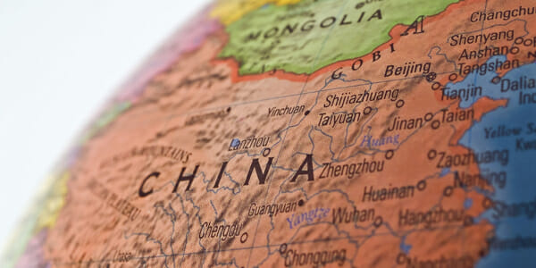 Building a scalable expat-focused financial planning business