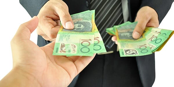 The dilemma of forming and disclosing associations
