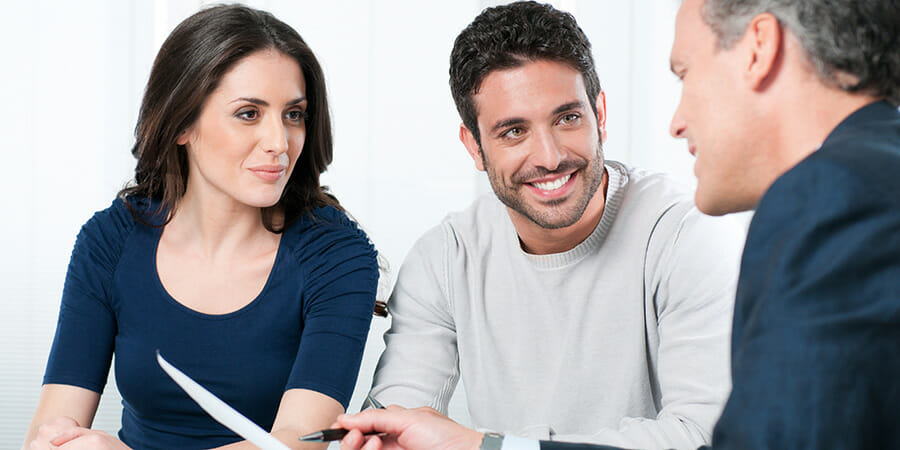 Financial planners who charge for advice on tax must register