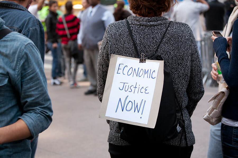 Faith in institutions is low; financial planners can help