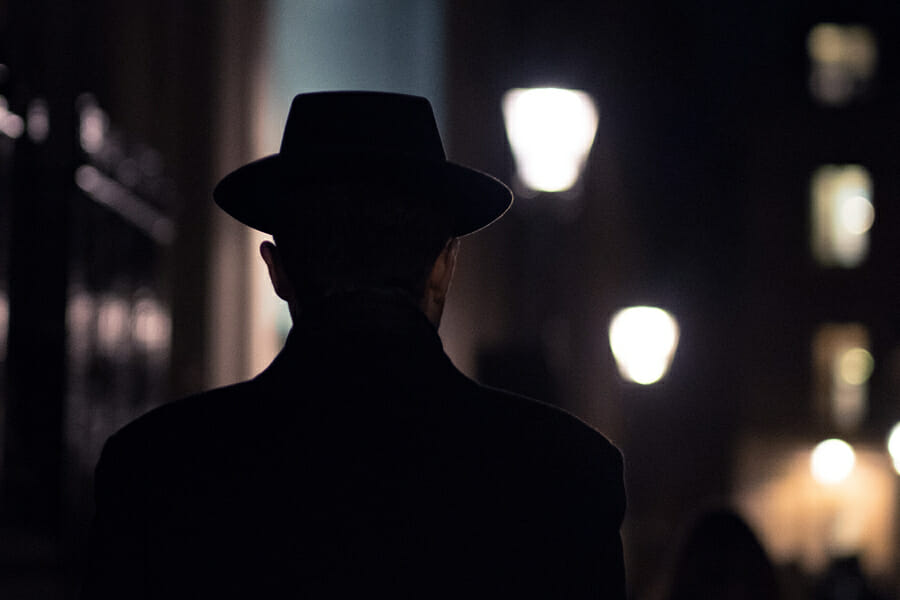 The advisers who knew too much