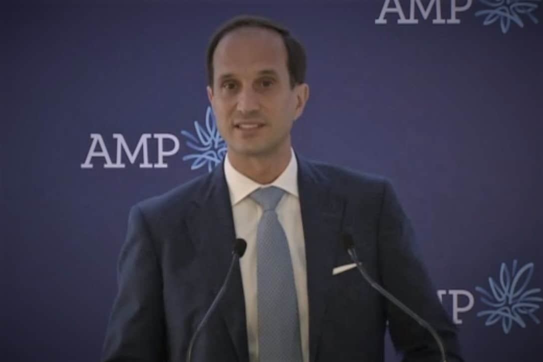 De Ferrari accepts bonus hike as AMP takes a bath on profit