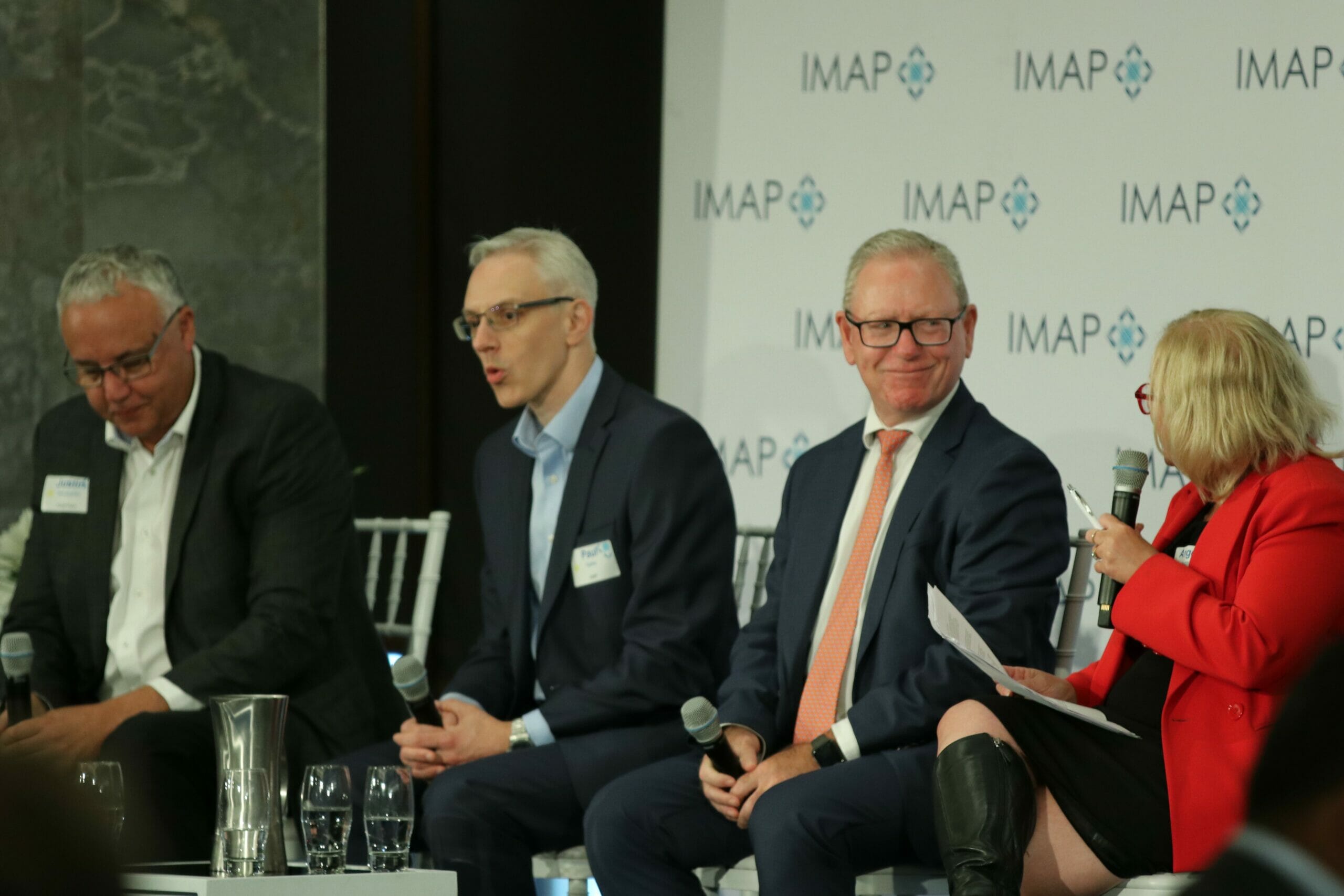 $1 billion the ‘magic number’ large advice firms want in managed accounts