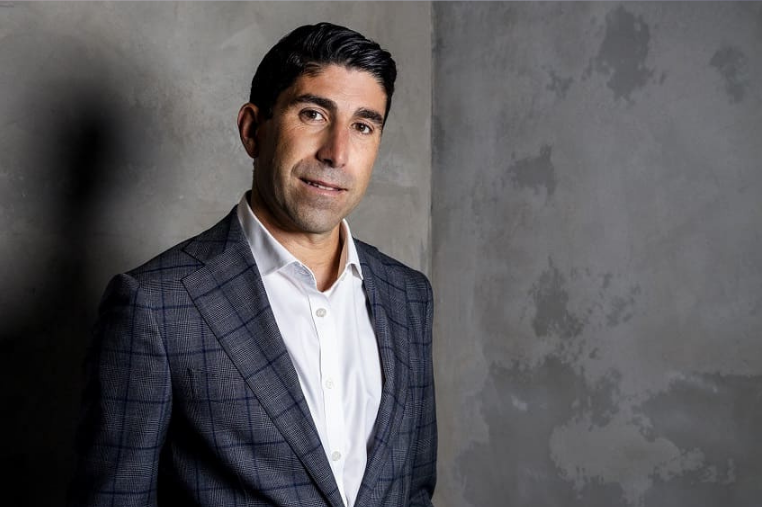 Mota leaves a leadership vacuum in institutional advice