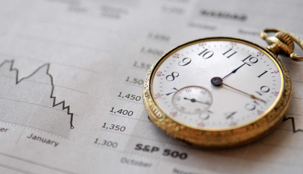 Traditional 60/40 portfolios now captive to market timing strategies - Vimarsana News