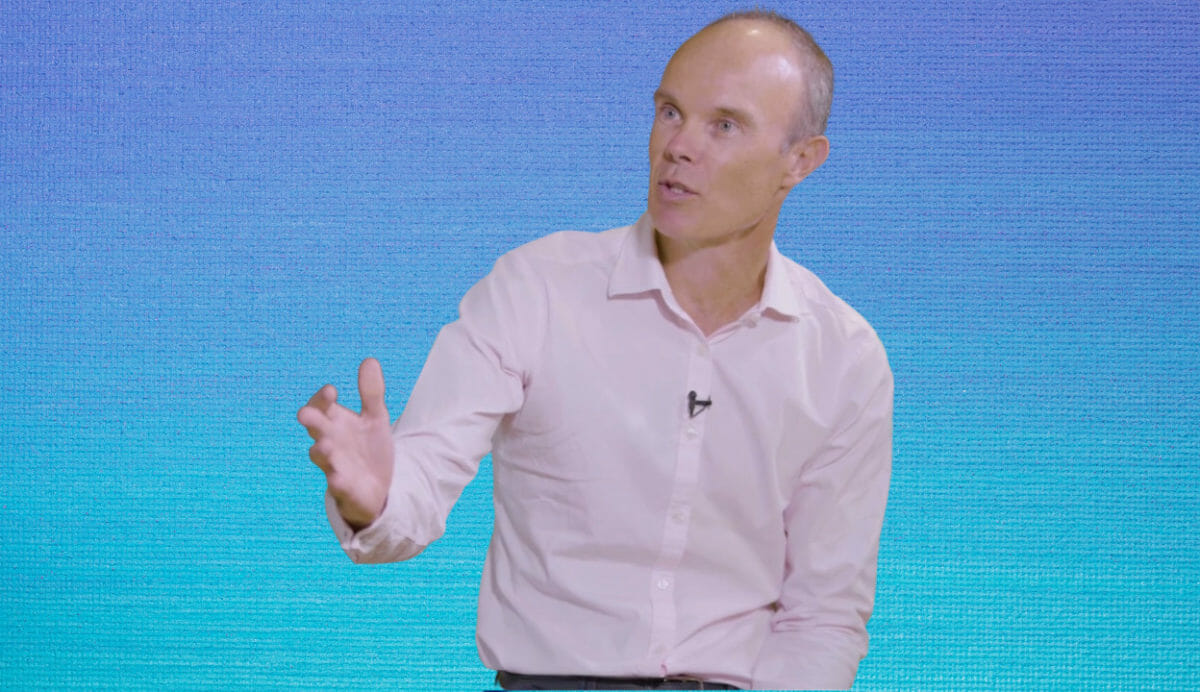 Magellan’s Douglass takes leave of absence