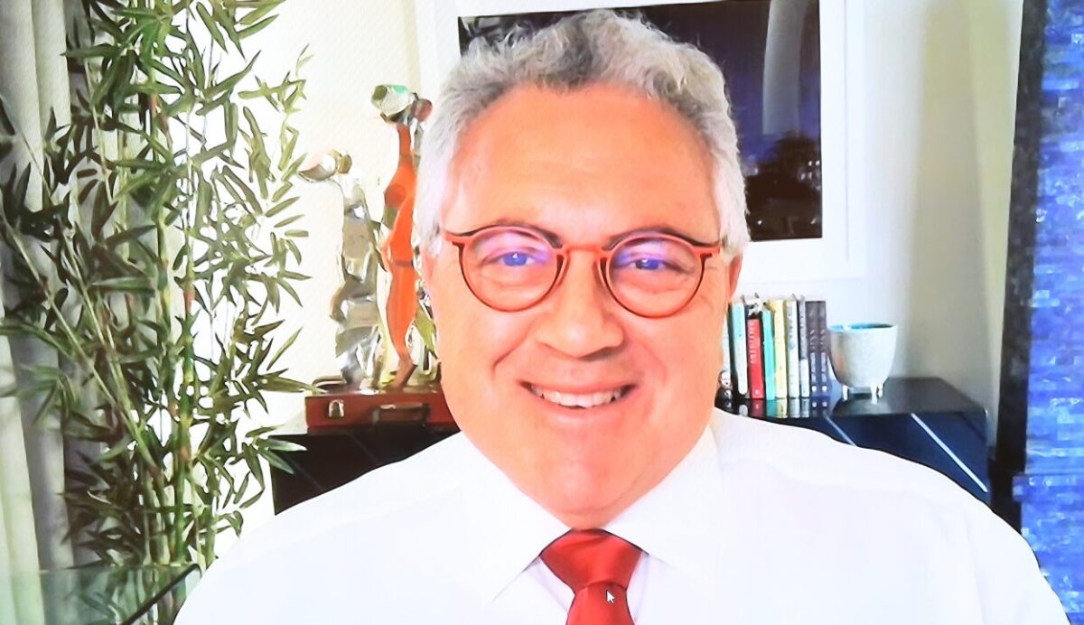 Former Coalition Treasurer backs Labor majority over hung Parliament