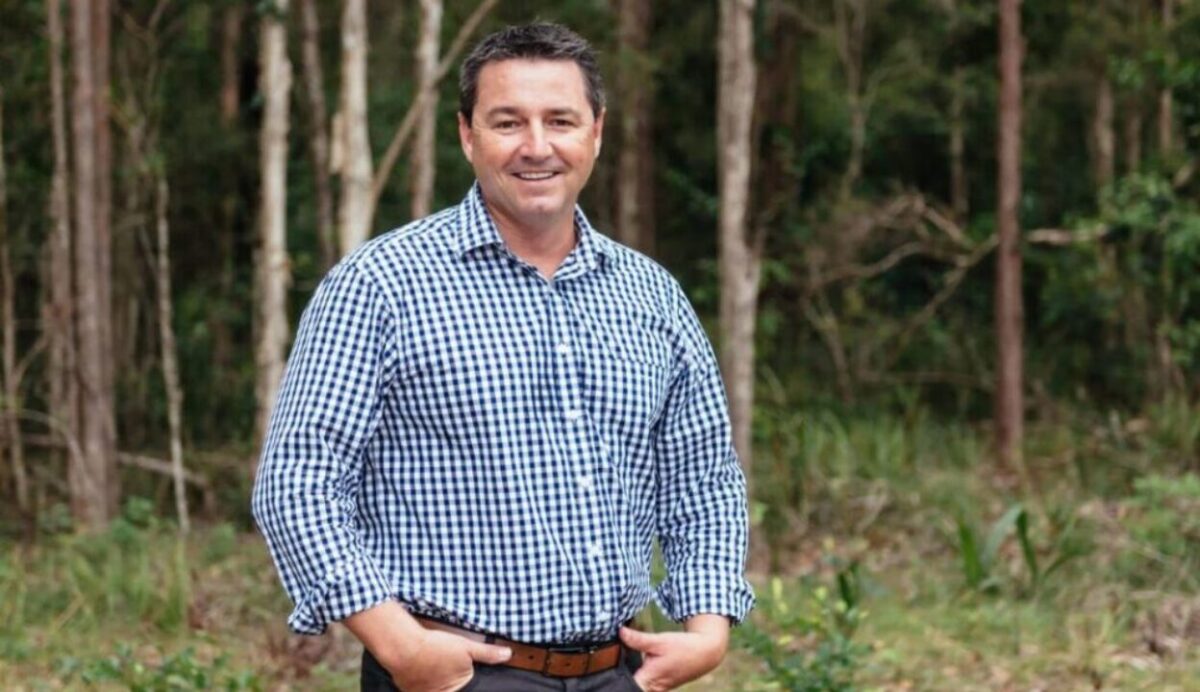 Coalition accuses Labor of adviser blame game