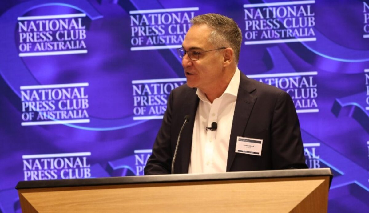 Tech must lead productivity agenda for financial advice